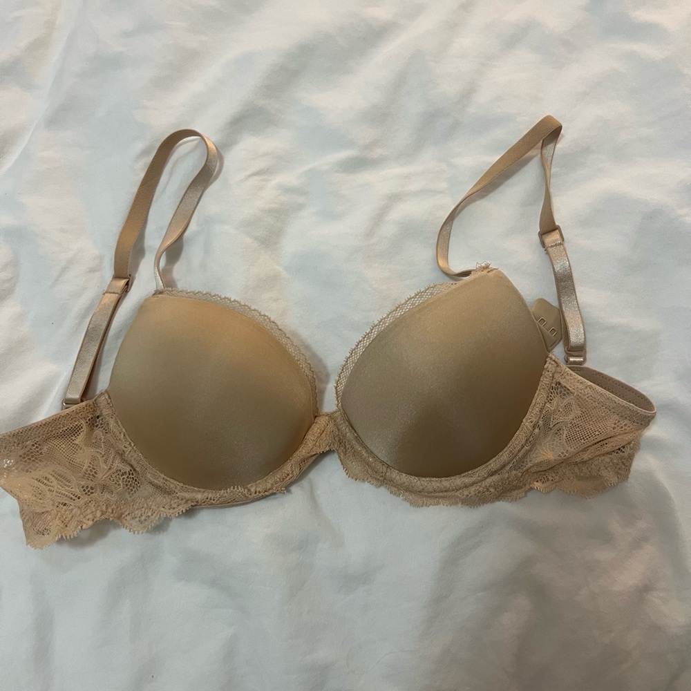 Calvin Klein Lace Bra 34A
